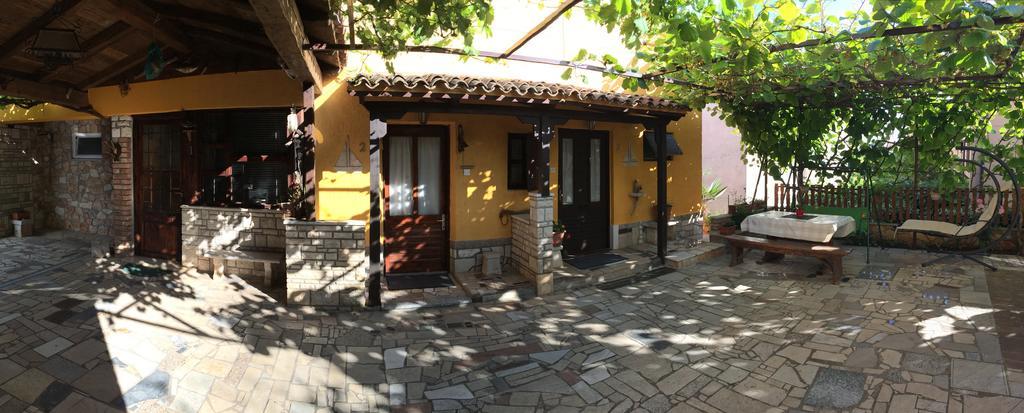 Apartment Rusnjak Novigrad  ภายนอก รูปภาพ