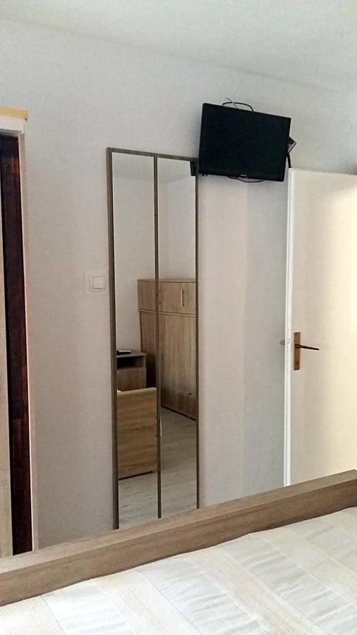 Apartment Rusnjak Novigrad  ภายนอก รูปภาพ